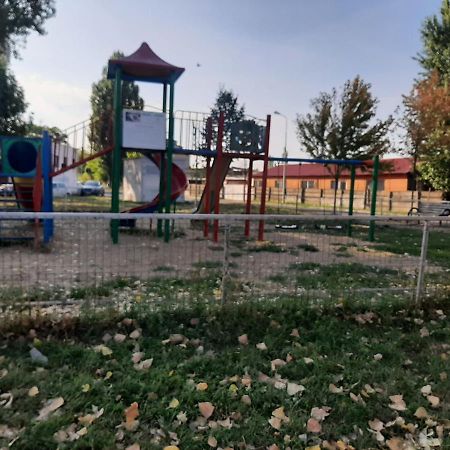 Eli Leilighet Oradea Eksteriør bilde