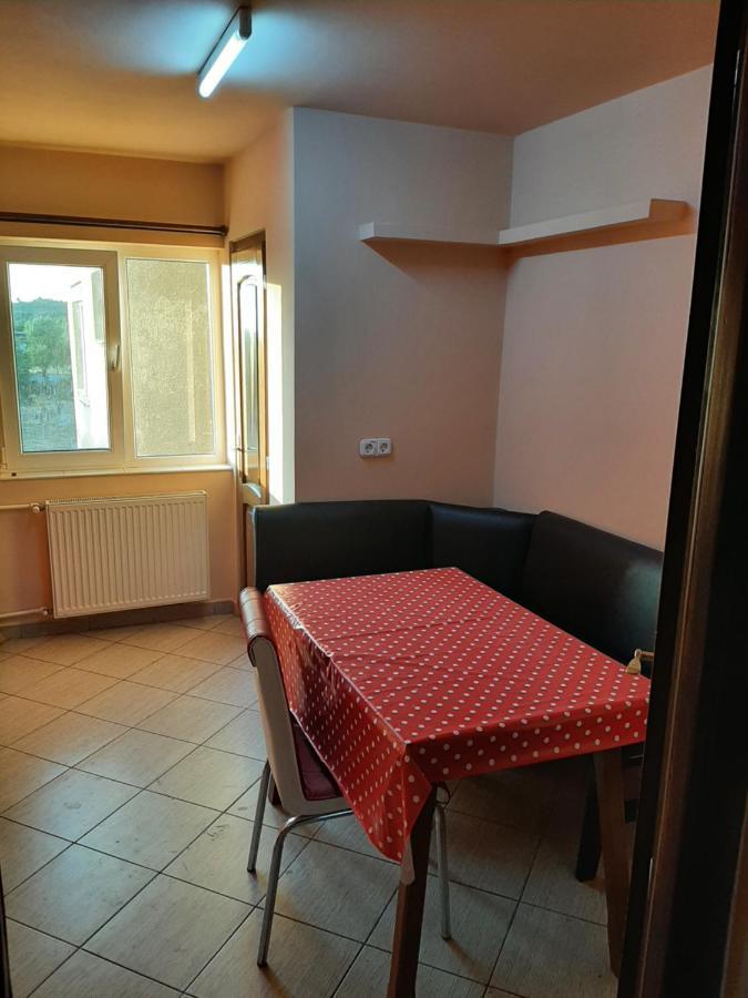 Eli Leilighet Oradea Eksteriør bilde
