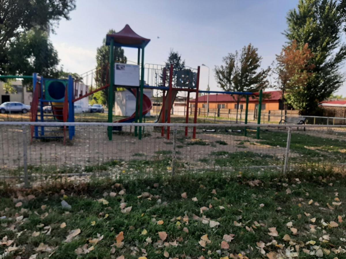 Eli Leilighet Oradea Eksteriør bilde